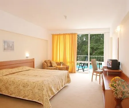 Hotel Flora Park